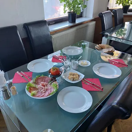 Fuer Monteure Πανσιόν Auf der Wiese