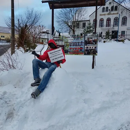 Πανσιόν Fuer Monteure